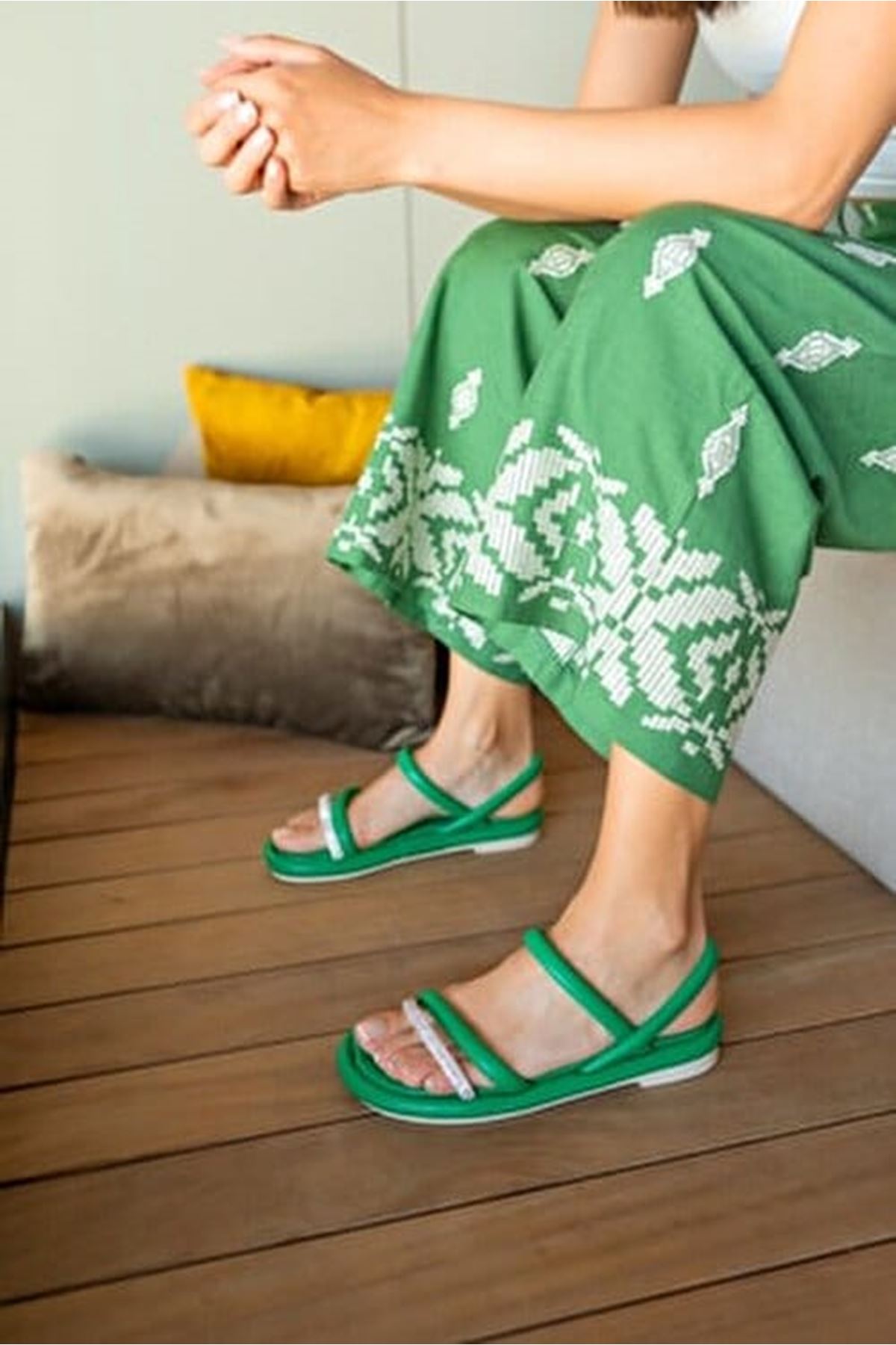 Puff Nancy Yeşil Kadın Sandalet